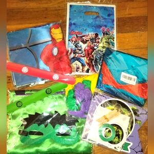 Marvel Avengers Superhero Birthday Party Supplies & Decorations Set